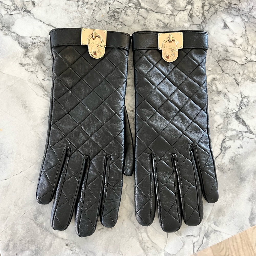 Black Leather Michael Kors gloves - size S